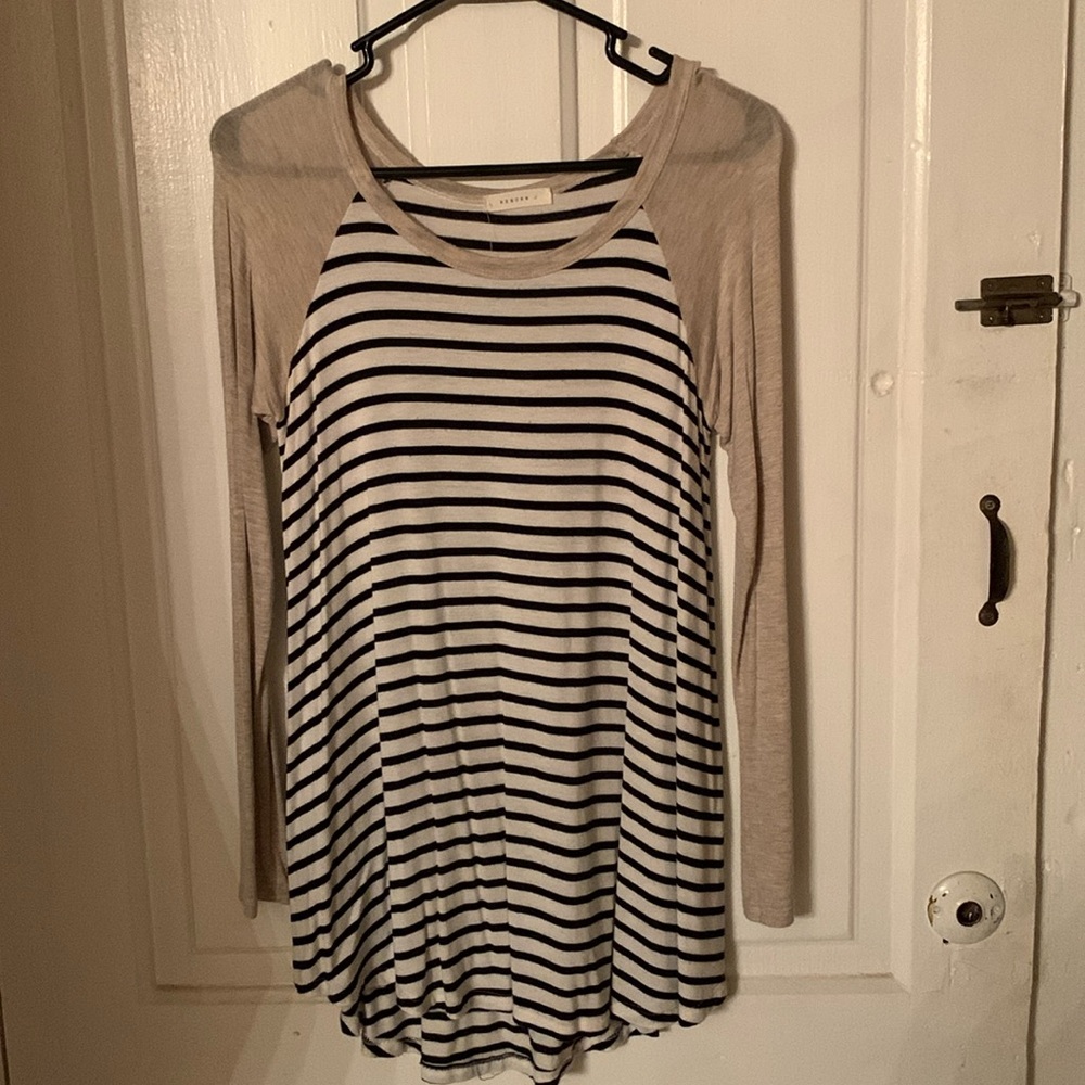 Women’s Reborn J shirt. Size small.